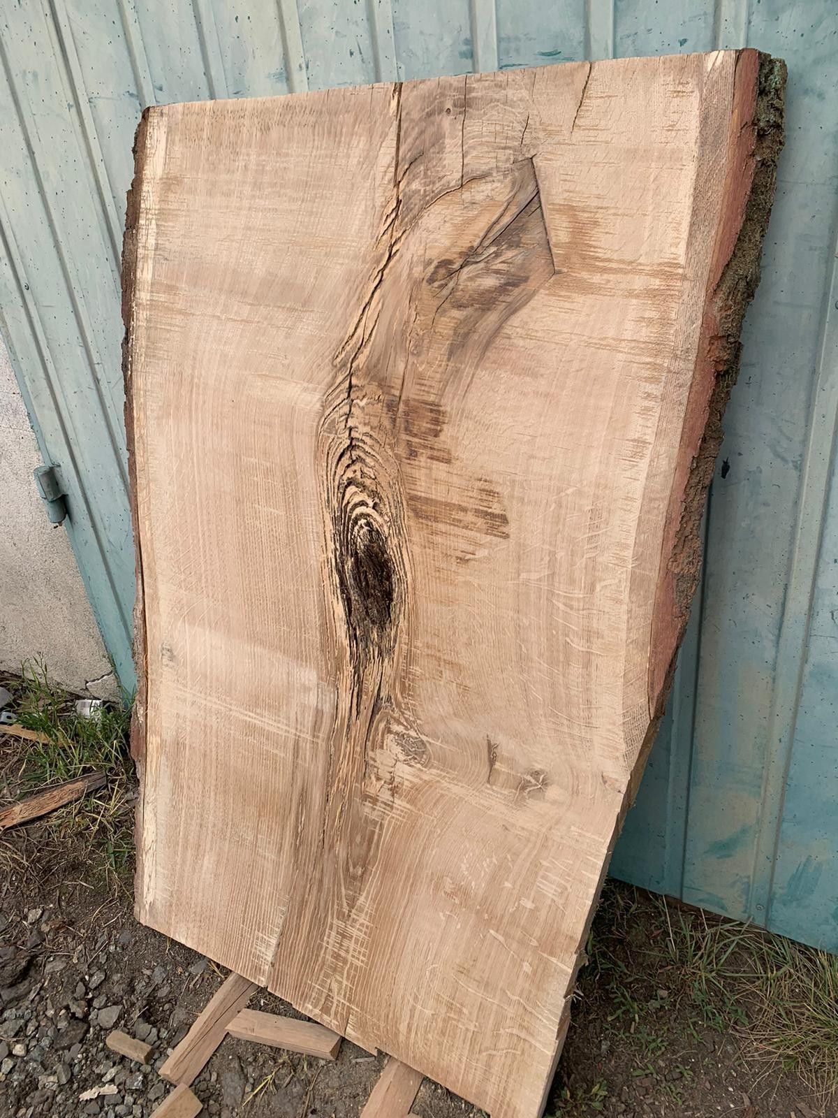 Dřevěný monolit z dubu 120x70x5 cm, ideální pro resinu, uložený za 5 let, domácí výroba
