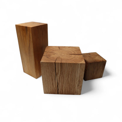 Handgefertigter Eichenblock aus Holz, Dekor, mittelgroß