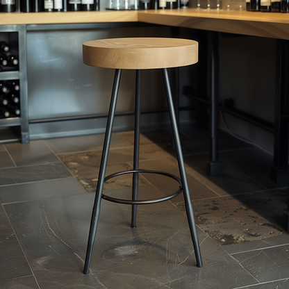 Handgefertigter Barhocker - Industrieller Stil