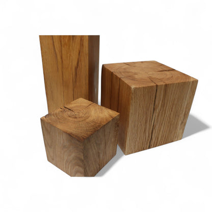 Handgefertigter Eichenblock aus Holz, Dekor, mittelgroß