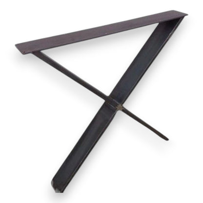 Rukou vyrobený profil z oceli 10x2 cm - X tvar 